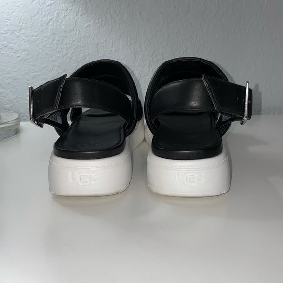 UGG Zayne Slingback black Sandals - Picture 5 of 5